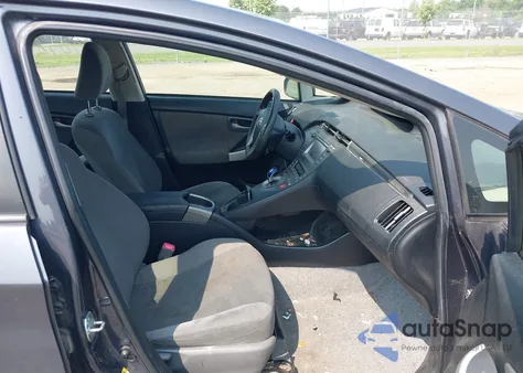 2013 Toyota Prius Plug-In z USA, uszkodzony, nr VIN JTDKN3DPXD3034762